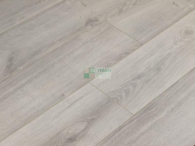 Tarima laminada AC6 12mm Roble Islandia