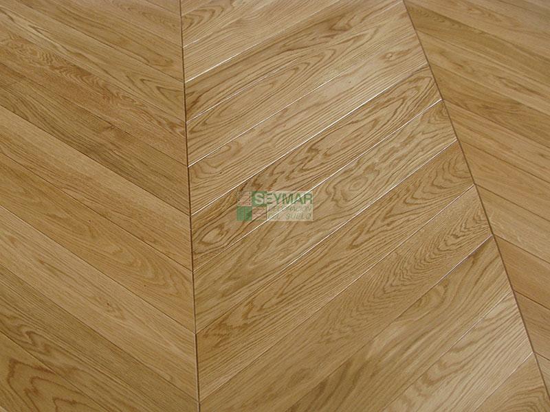 Parquet Espiga Punta Hungría Chevron